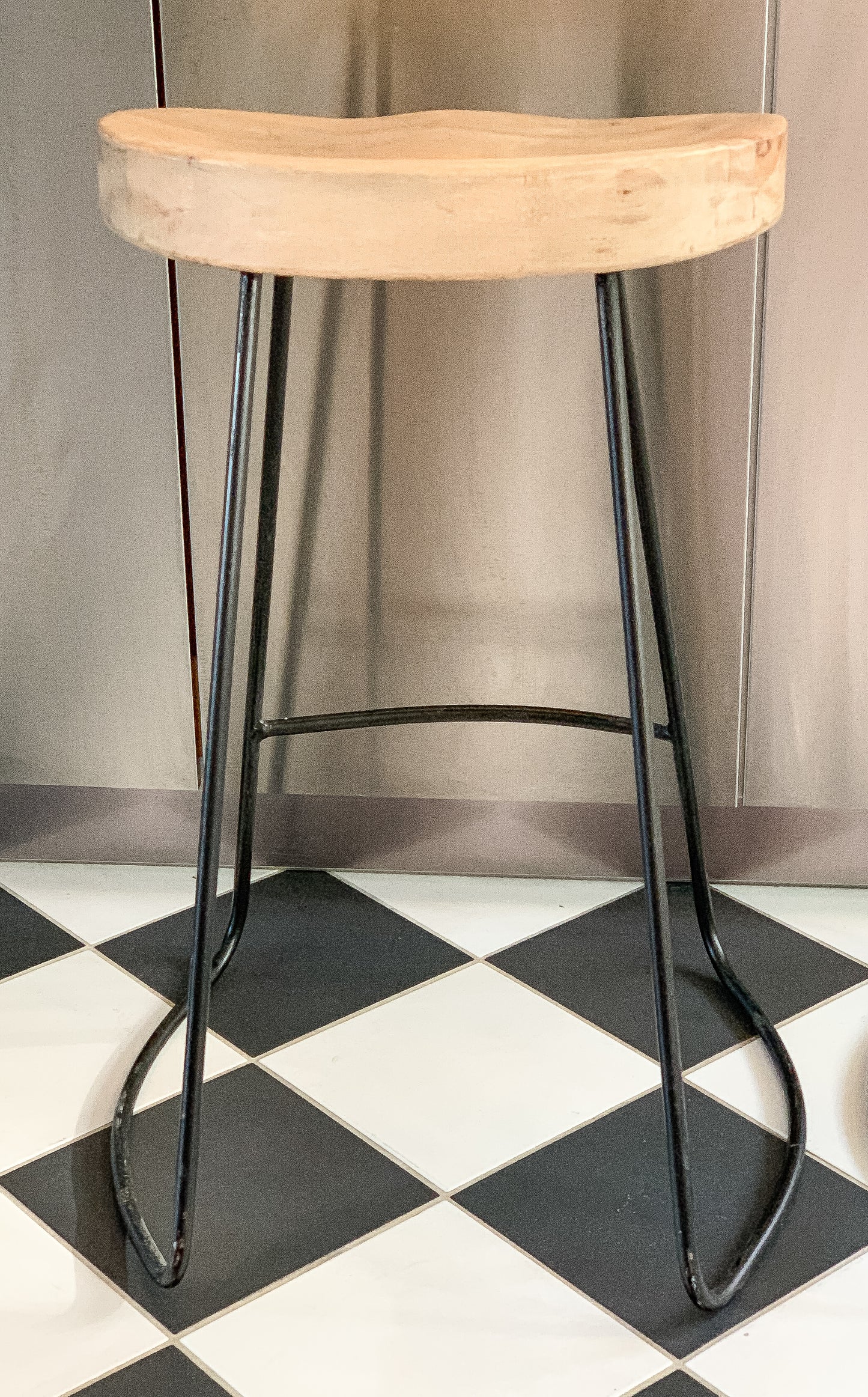 Gavin Bar Stool 62 cm